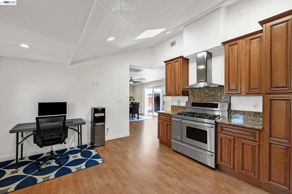 5157 Waller Avenue Fremont CA 94536