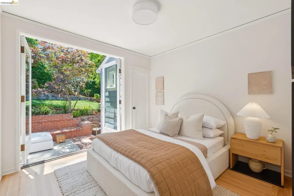 1841 Carter Street Oakland CA 94602