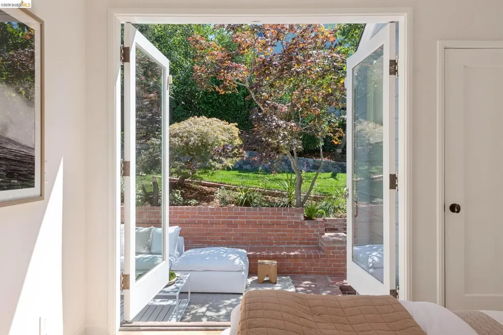 1841 Carter Street Oakland CA 94602