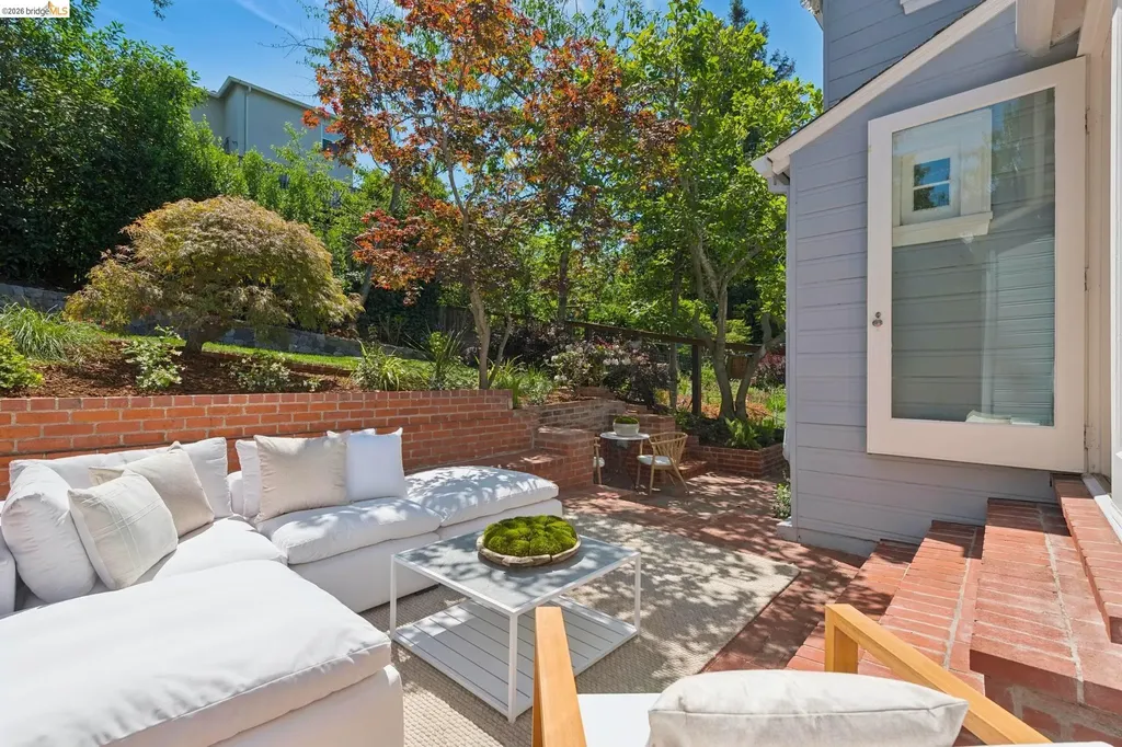 1841 Carter Street Oakland CA 94602