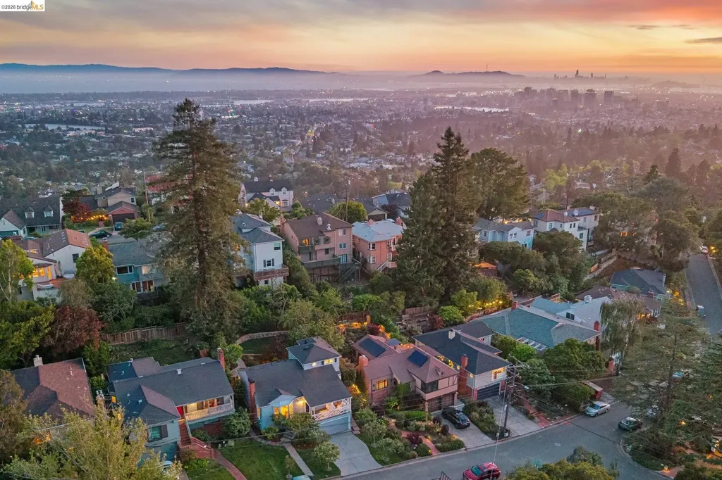 1841 Carter Street Oakland CA 94602