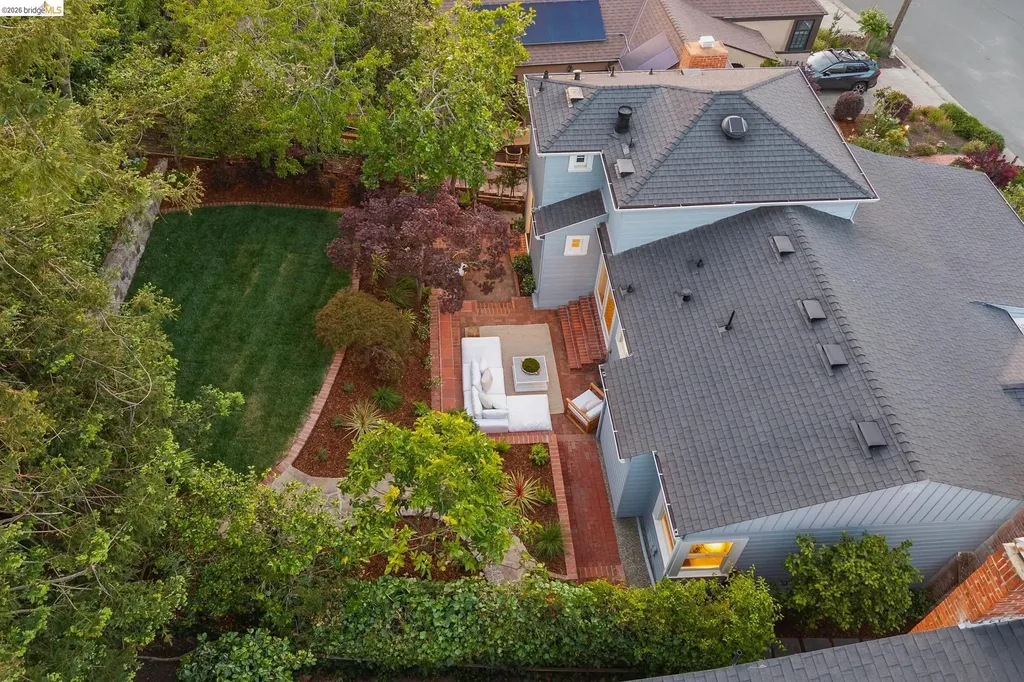 1841 Carter Street Oakland CA 94602