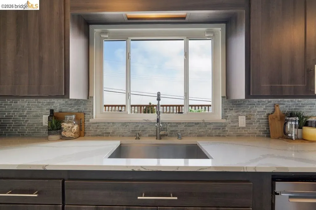 6941 Fairview Drive El Cerrito CA 94530