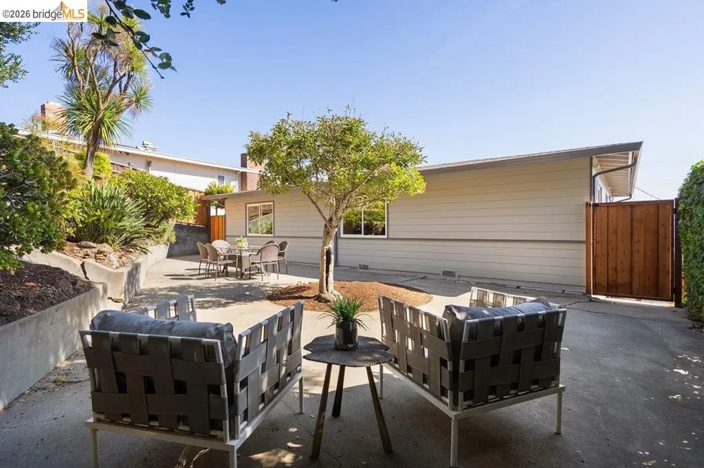 6941 Fairview Drive El Cerrito CA 94530