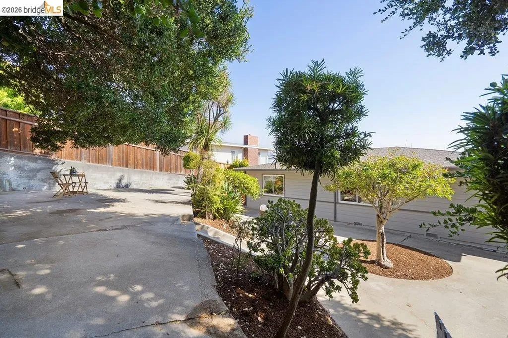 6941 Fairview Drive El Cerrito CA 94530