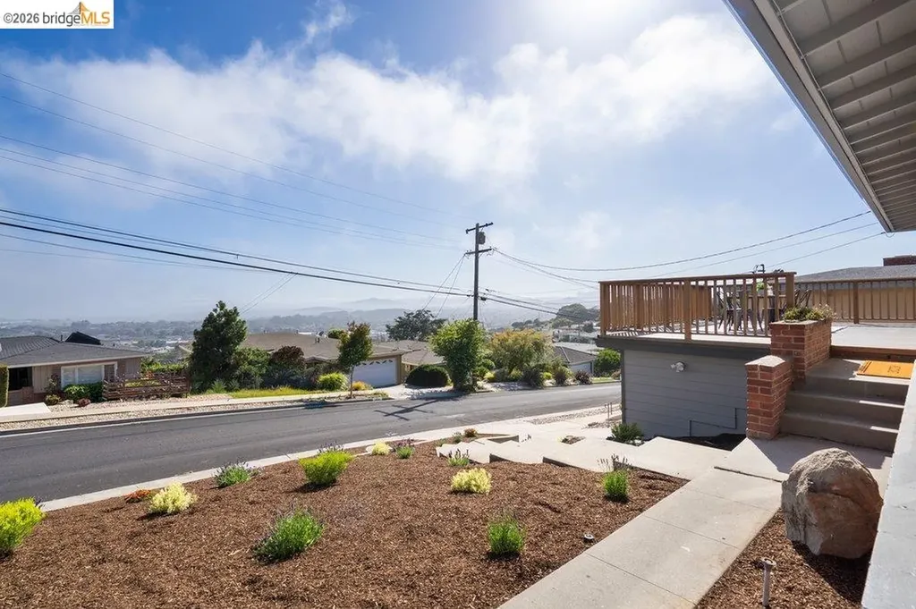 6941 Fairview Drive El Cerrito CA 94530