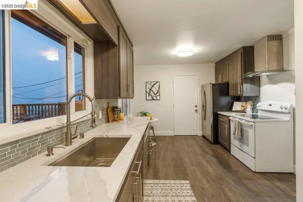 6941 Fairview Drive El Cerrito CA 94530