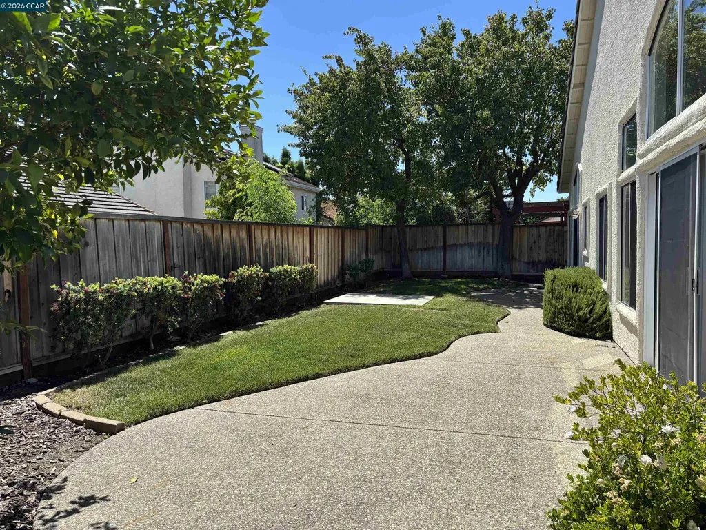 2120 Lynwood Way Antioch CA 94509