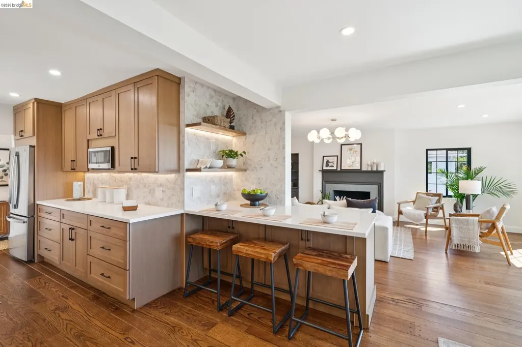 2309 Leimert Boulevard Oakland CA 94602