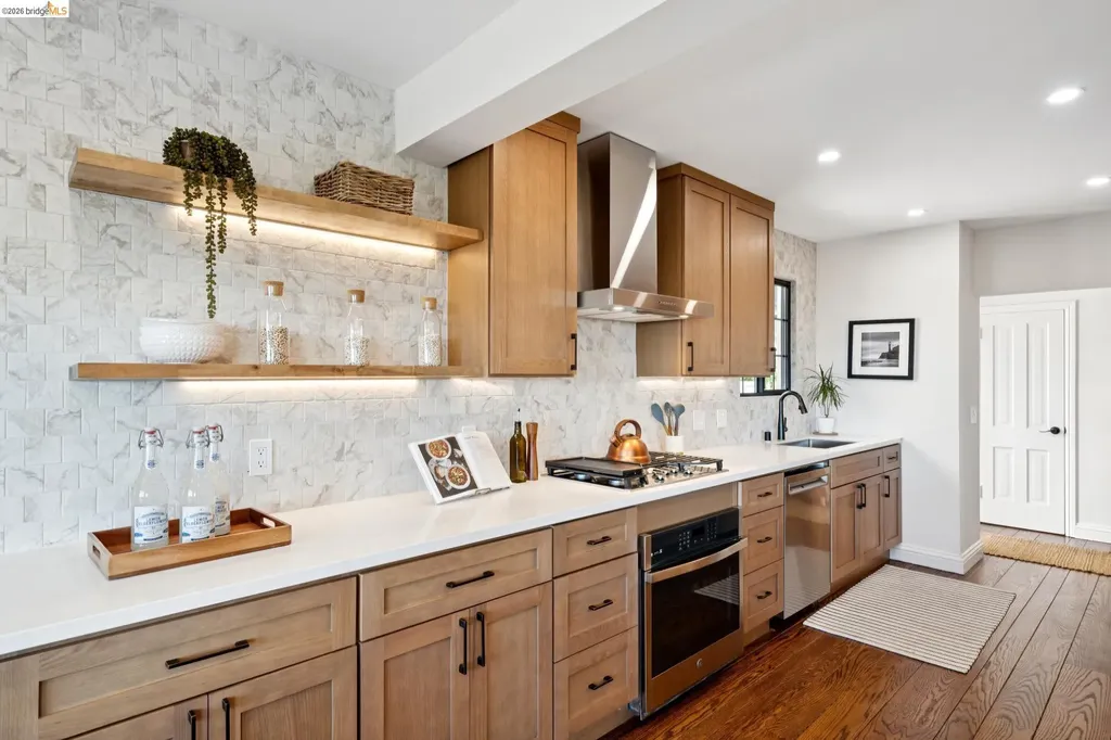 2309 Leimert Boulevard Oakland CA 94602