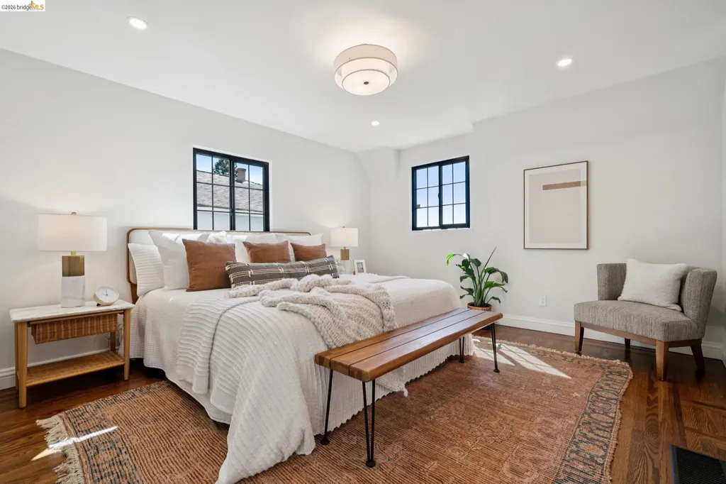 2309 Leimert Boulevard Oakland CA 94602