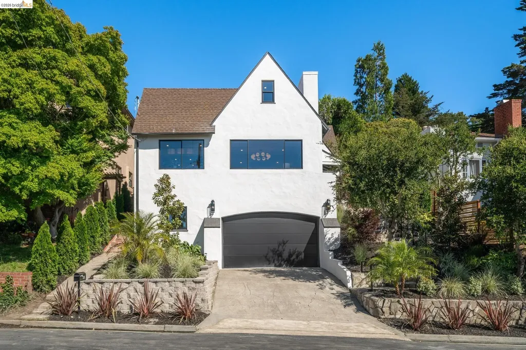 2309 Leimert Boulevard Oakland CA 94602