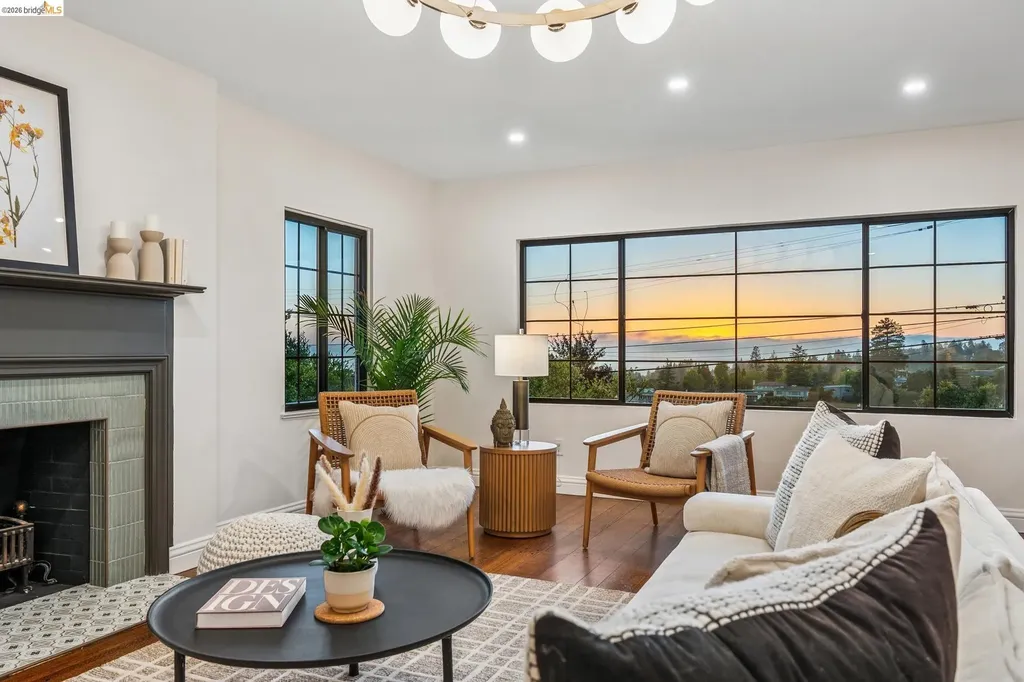 2309 Leimert Boulevard Oakland CA 94602