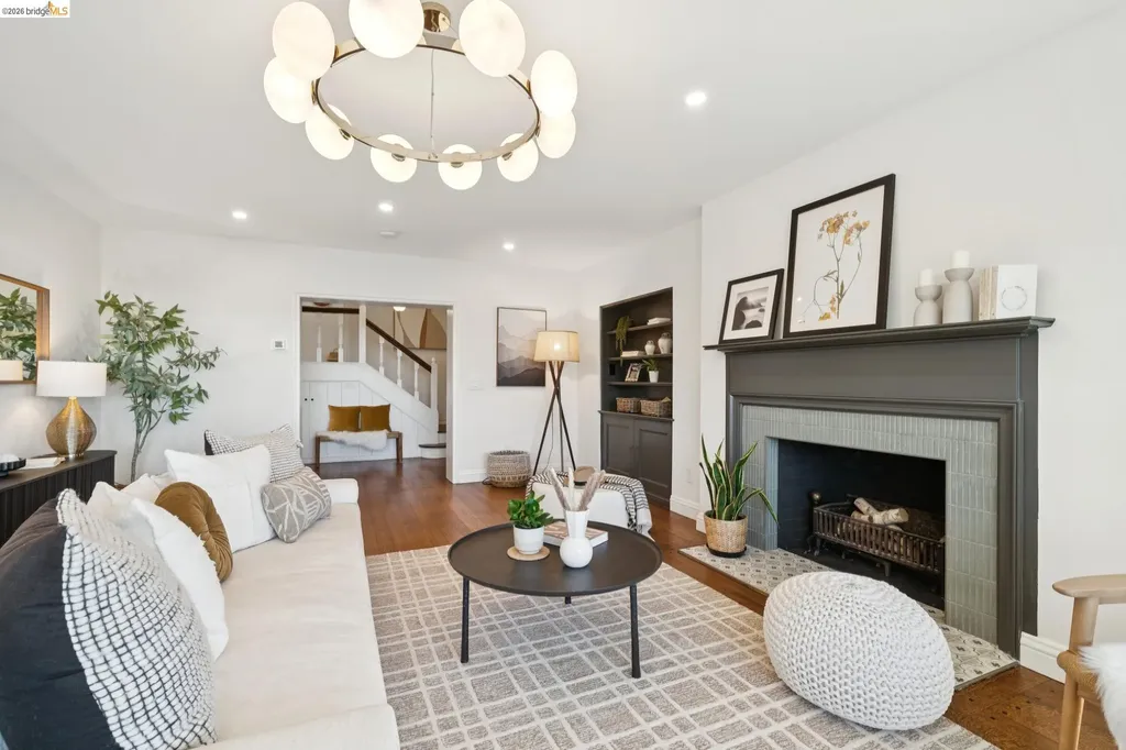 2309 Leimert Boulevard Oakland CA 94602
