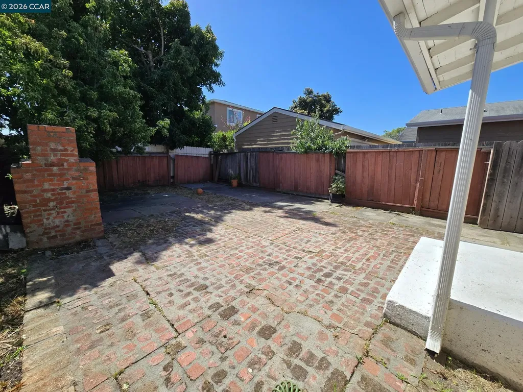 2854 16th Street San Pablo CA 94806