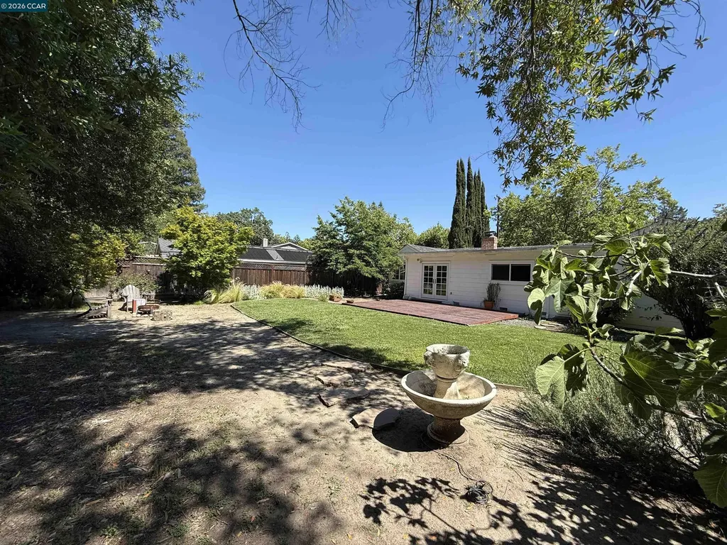 3360 Victoria Avenue Lafayette CA 94549