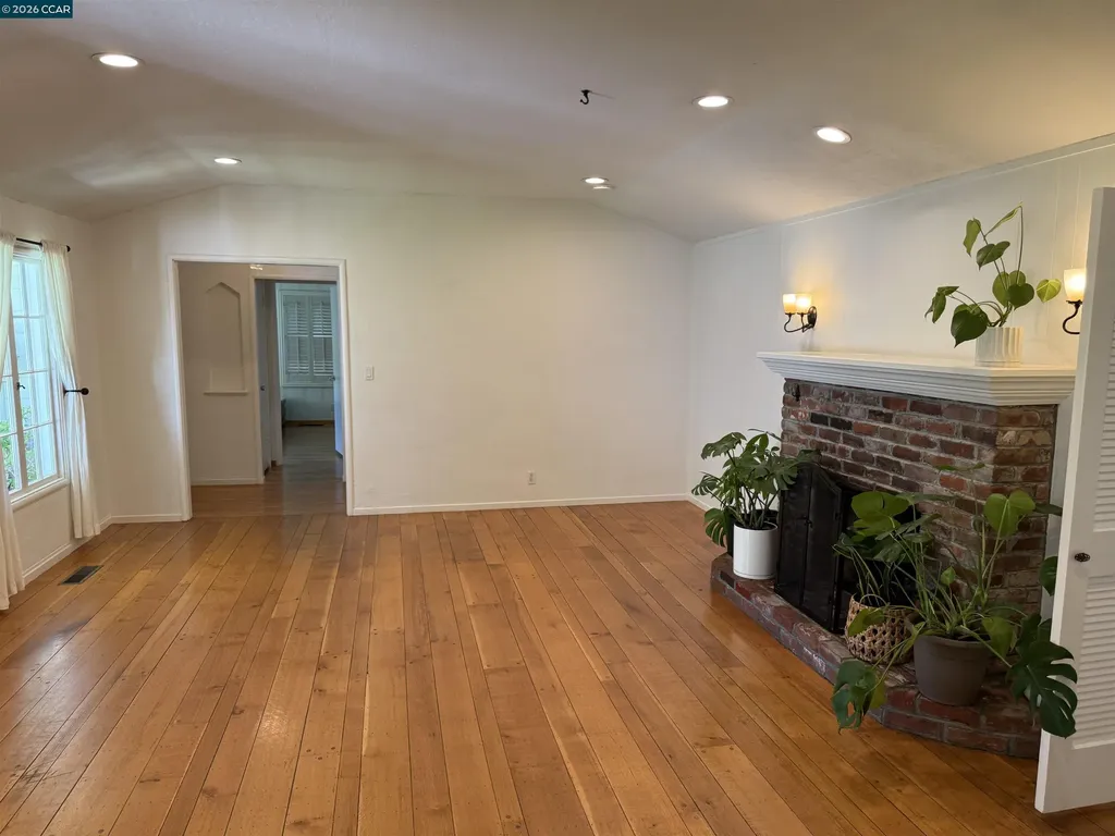 3360 Victoria Avenue Lafayette CA 94549