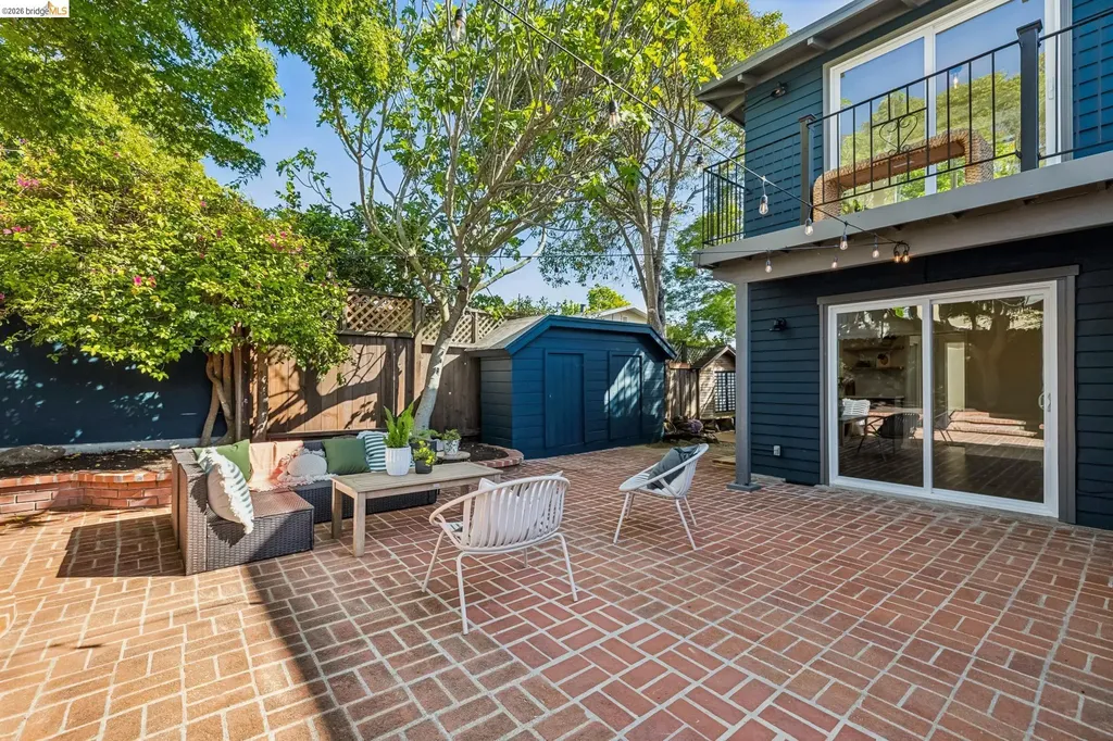 3050 California Street Oakland CA 94602