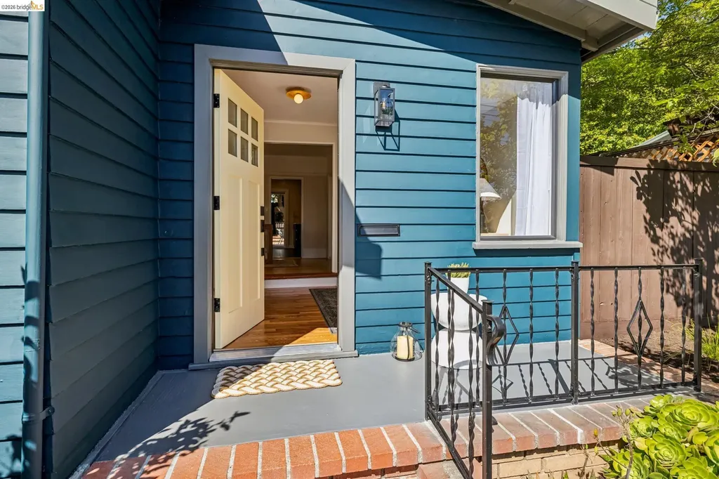 3050 California Street Oakland CA 94602