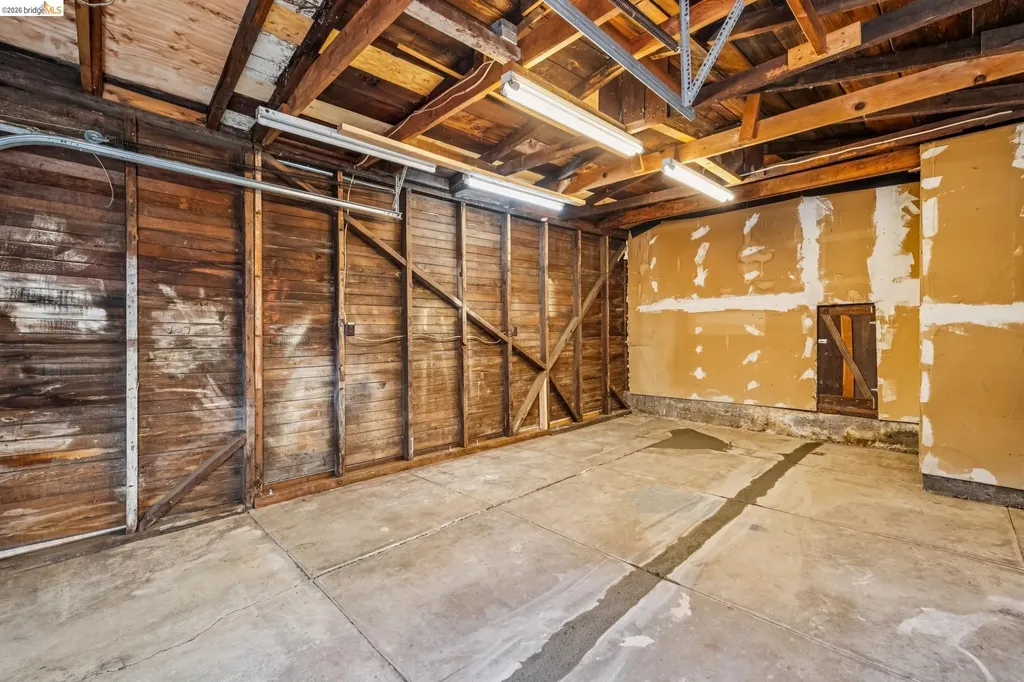 3050 California Street Oakland CA 94602