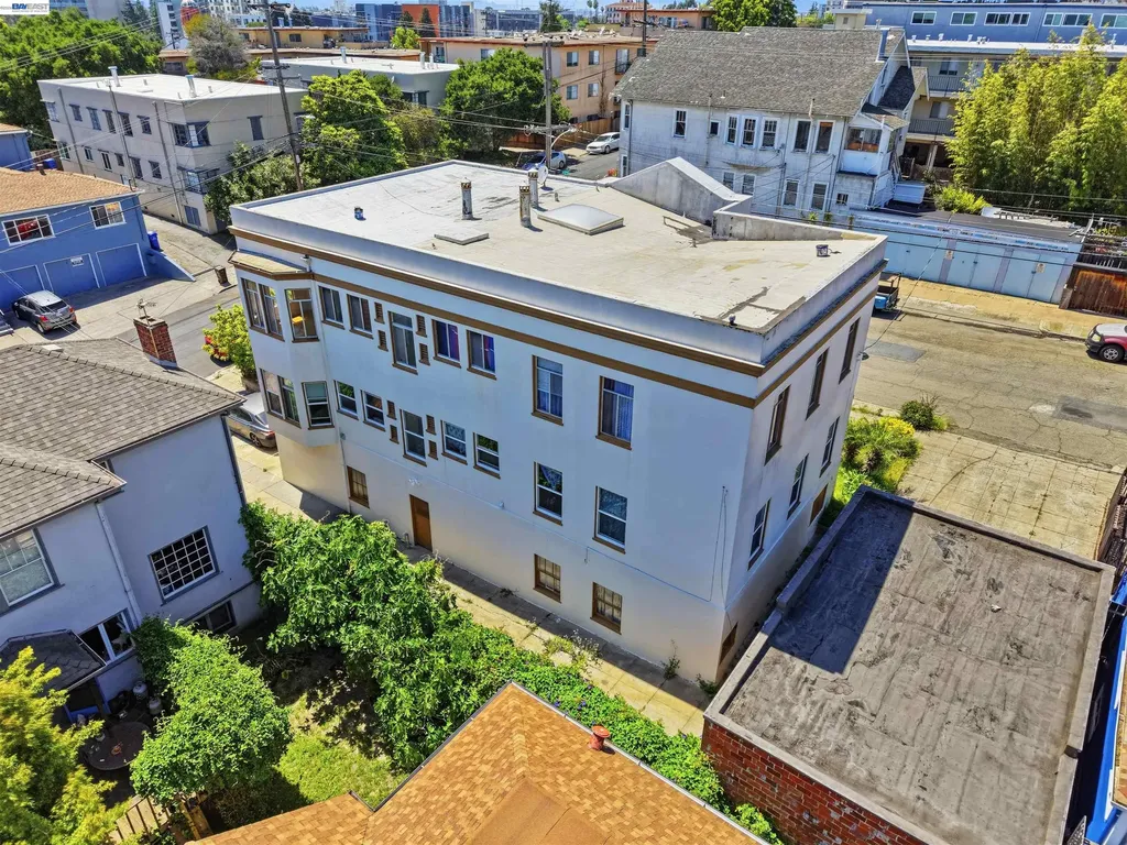 304 Fairmount Avenue Oakland CA 94611