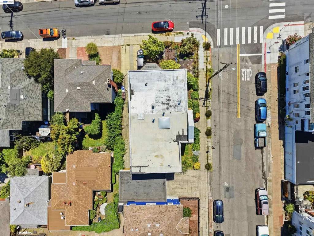 304 Fairmount Avenue Oakland CA 94611