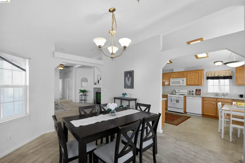 108 Palm Drive Union City CA 94587