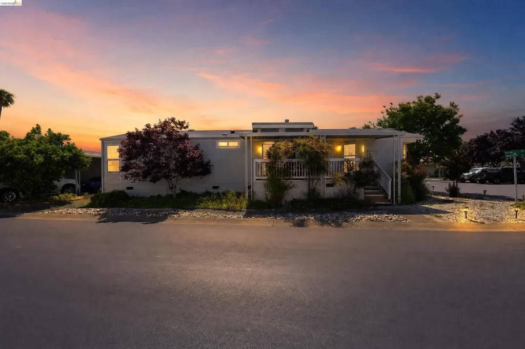 108 Palm Drive Union City CA 94587