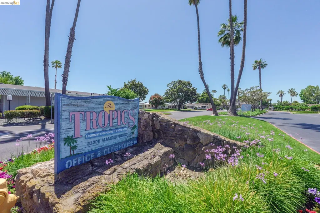 108 Palm Drive Union City CA 94587