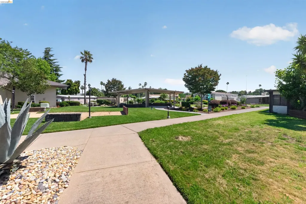 108 Palm Drive Union City CA 94587