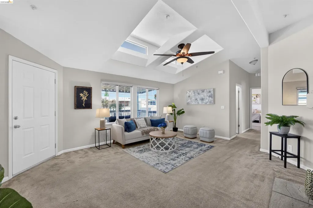 108 Palm Drive Union City CA 94587