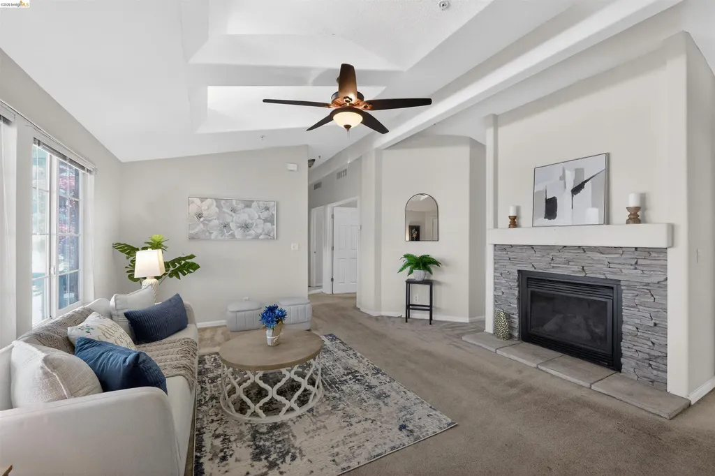 108 Palm Drive Union City CA 94587