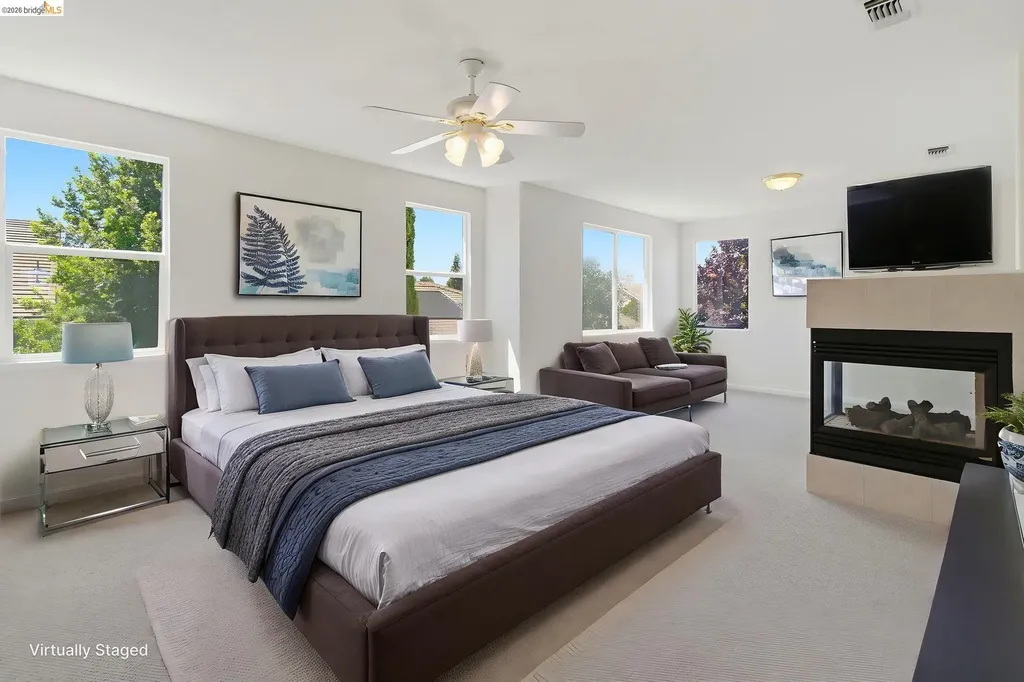 1050 Overland Place Vacaville CA 95687