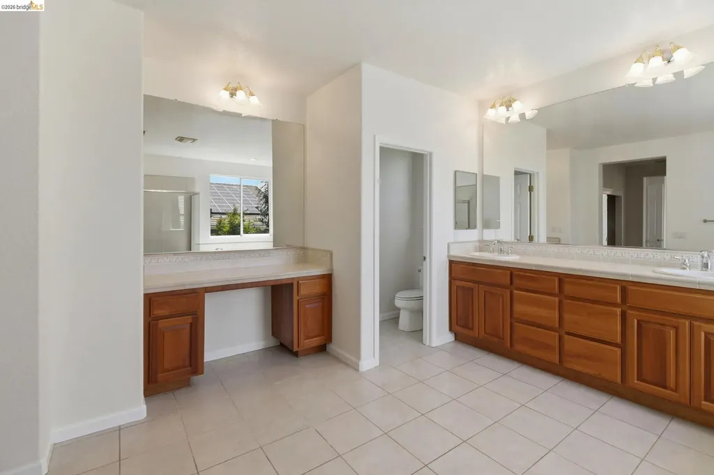 1050 Overland Place Vacaville CA 95687