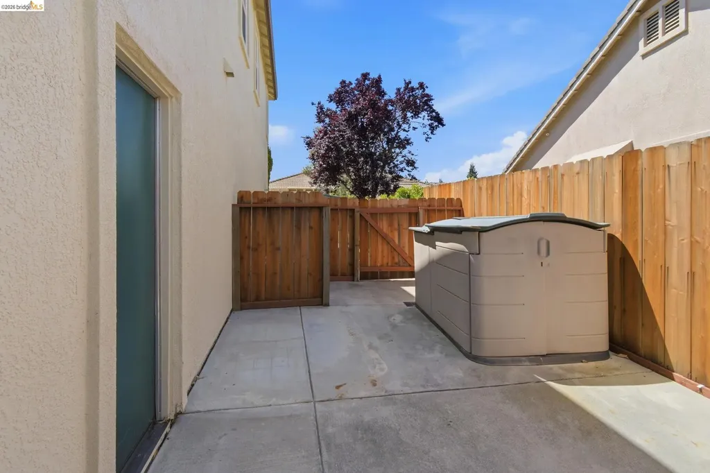 1050 Overland Place Vacaville CA 95687