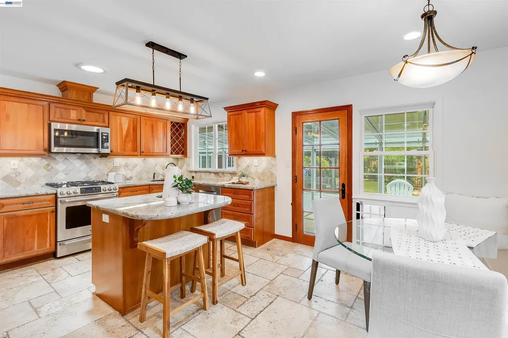 3938 Harvard Court Livermore CA 94550