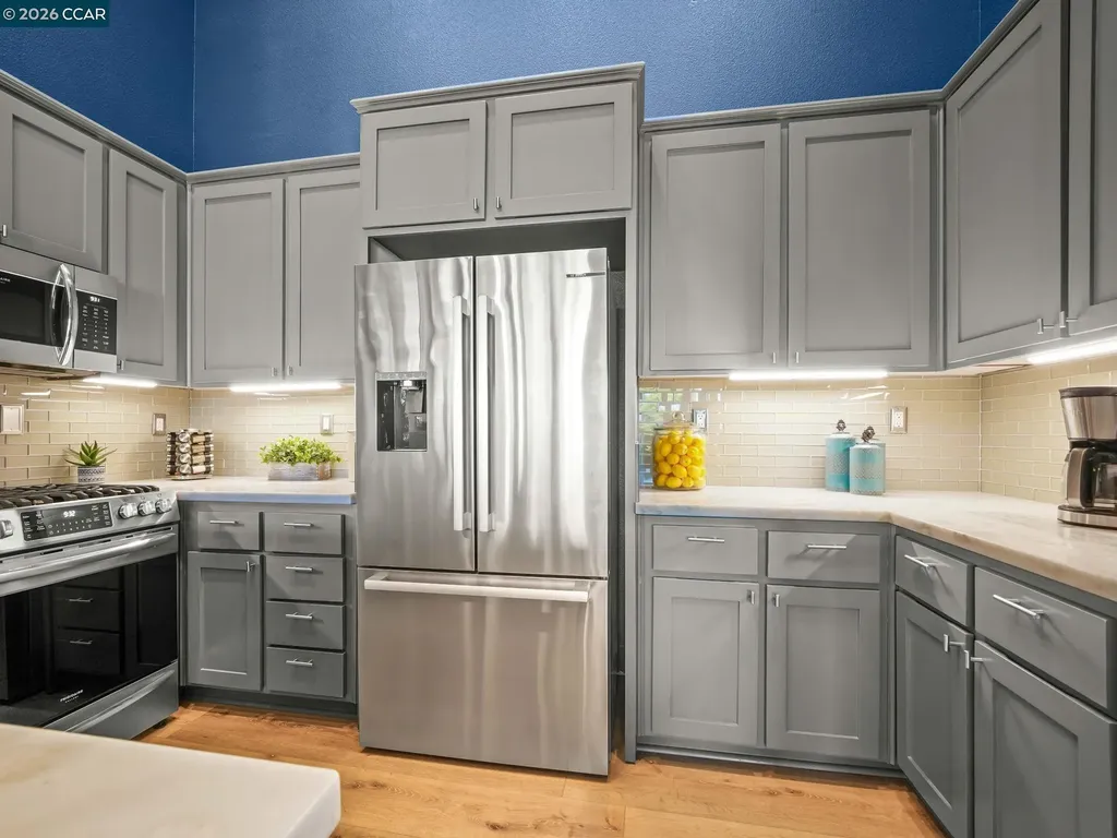 228 1st Street Benicia CA 94510