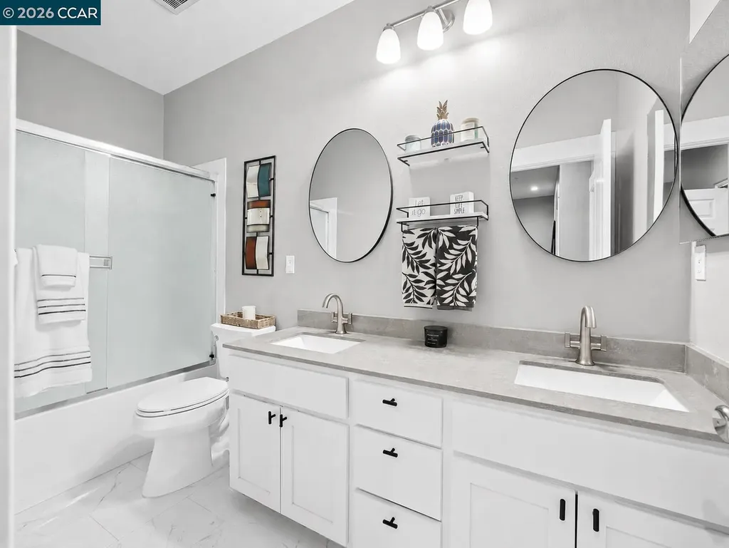 228 1st Street Benicia CA 94510