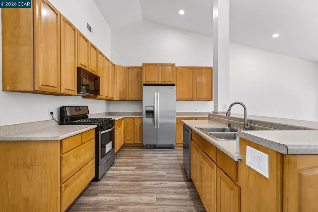 2037 Highland Drive Concord CA 94520