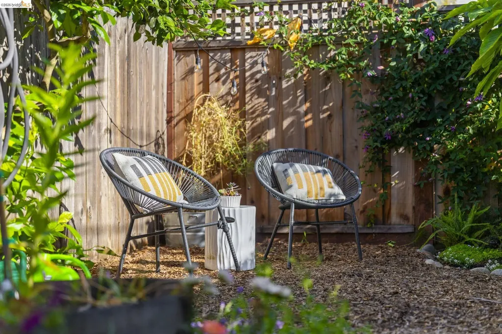 1030 Delaware Street Berkeley CA 94710