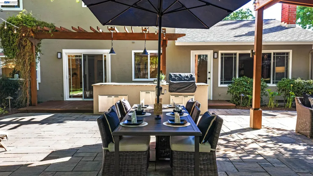 4593 Del Valle Parkway Pleasanton CA 94566