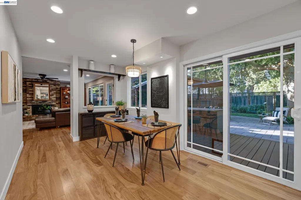 4593 Del Valle Parkway Pleasanton CA 94566