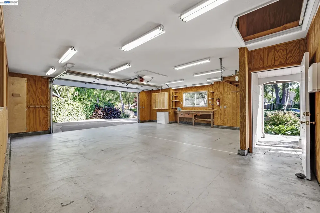 4593 Del Valle Parkway Pleasanton CA 94566