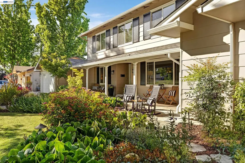 4593 Del Valle Parkway Pleasanton CA 94566
