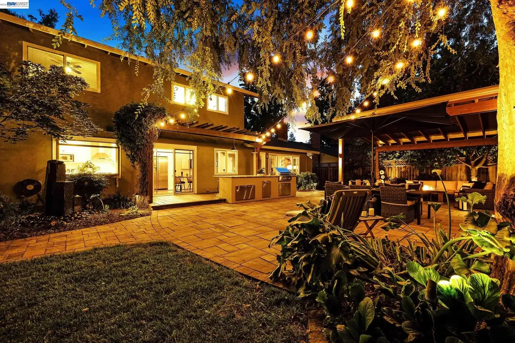 4593 Del Valle Parkway Pleasanton CA 94566