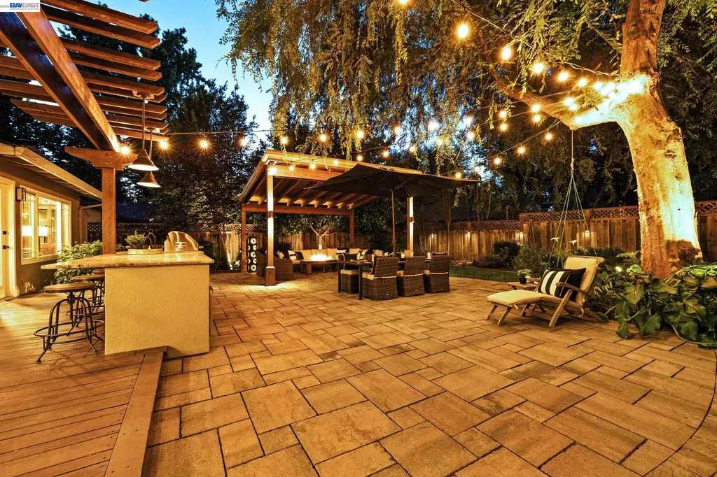 4593 Del Valle Parkway Pleasanton CA 94566