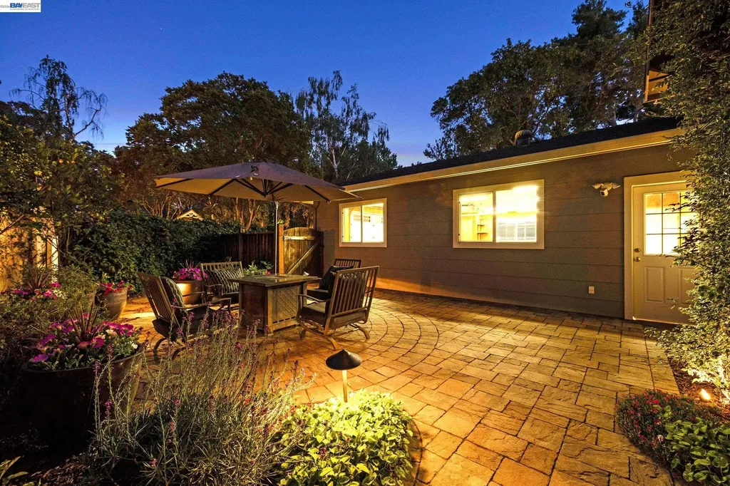 4593 Del Valle Parkway Pleasanton CA 94566