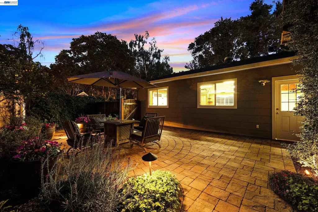 4593 Del Valle Parkway Pleasanton CA 94566