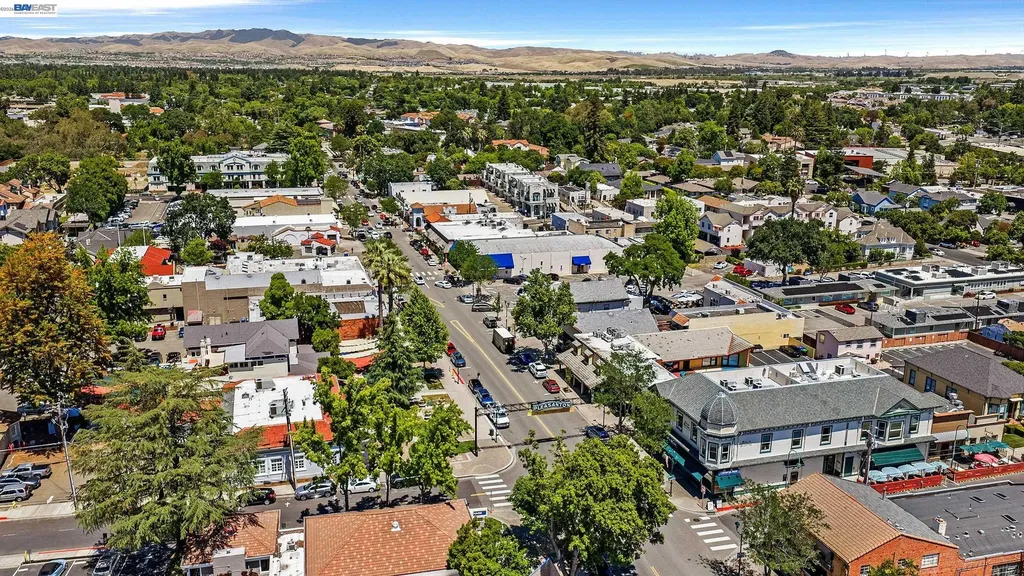 4593 Del Valle Parkway Pleasanton CA 94566