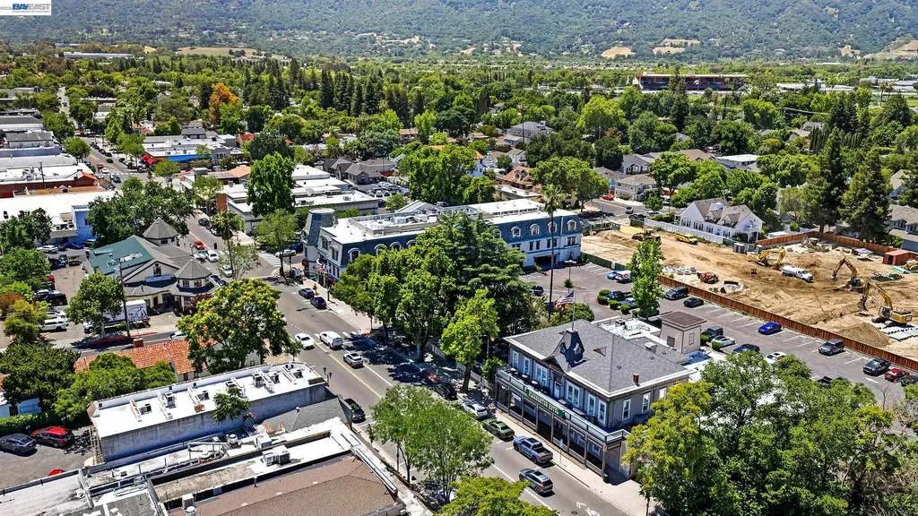 4593 Del Valle Parkway Pleasanton CA 94566